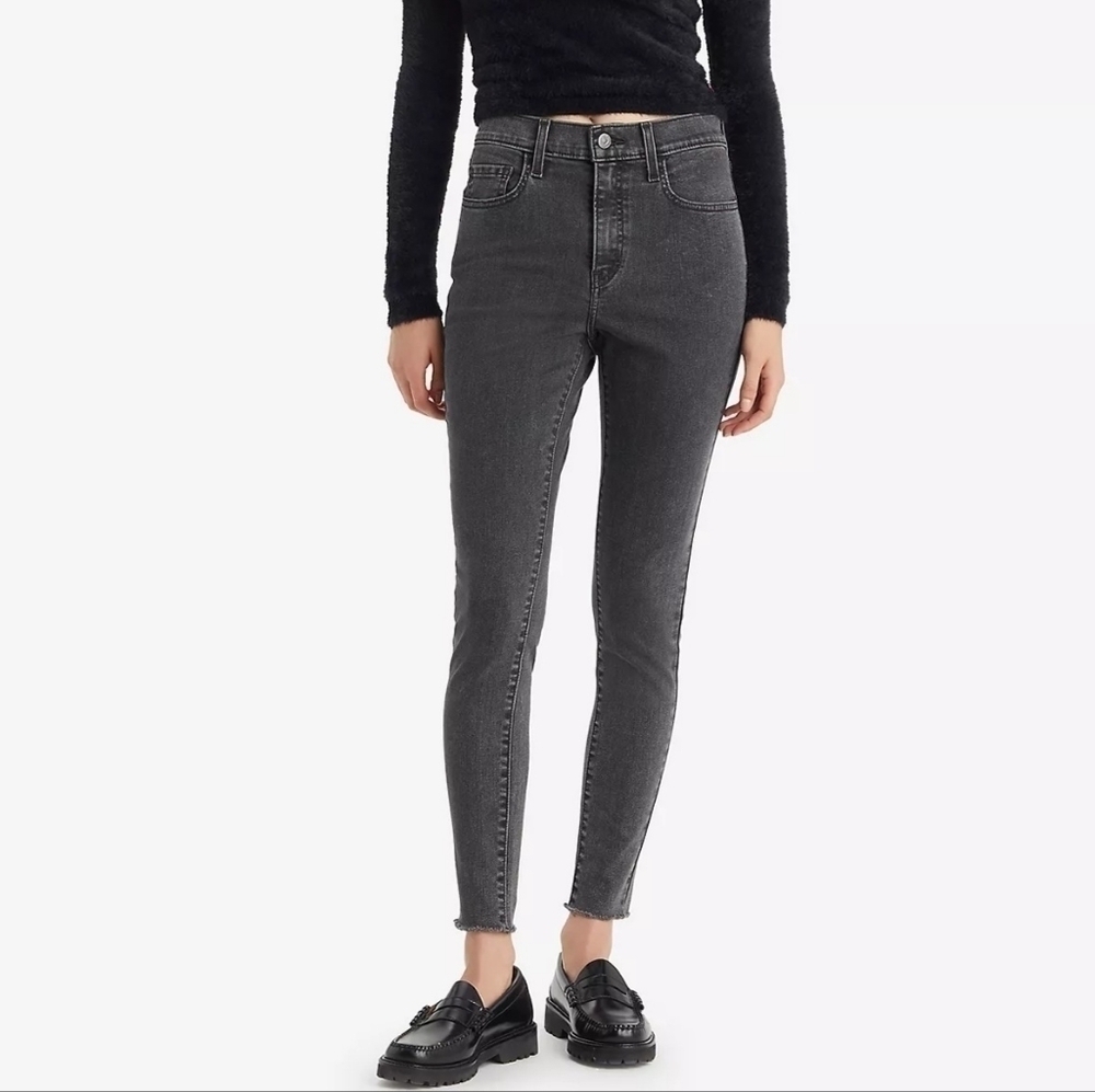 Levi's 720 high rise super skinny jeans